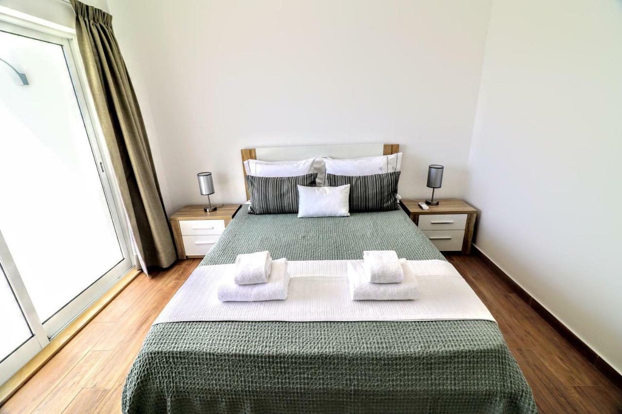 Apartmán By The Sea - Sea View Torres Portimão Exteriér fotografie