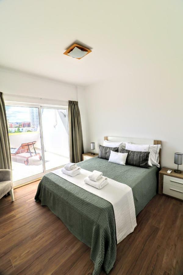 Apartmán By The Sea - Sea View Torres Portimão Exteriér fotografie